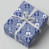 Schattigee Miniatuur Schnauzer in een bloementuin Cadeaupapier