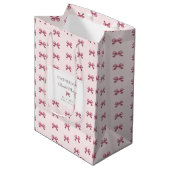 Schattigee moderne elegante Girly Pink Bows Medium Cadeauzakje (Voorkant Gekanteld)