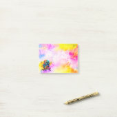 Schattigee moderne kleurrijke uil met pastelachter post-it® notes (Op bureau)