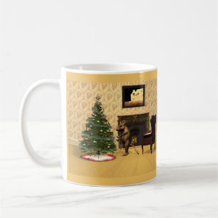 Schattigee muis die een kerstboom versiert koffiemok