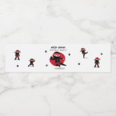Schattigee Ninja Warrior Black & Red Kids Verjaard Waterfles Etiket (Enkel label)