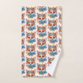 Schattigee Oranje vos met bloemenkroon Bad Handdoek (Handdoek)
