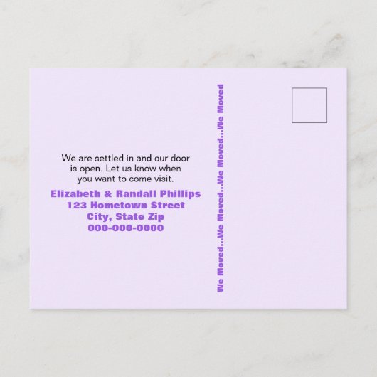 Schattigee Paarse Deuren Bloemen We Moved Aankondi Briefkaart (Achterkant)