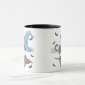 Schattigee Panda Witch Omgeven door Bats Halloween Mok (Midden)