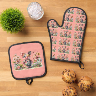 Schattigee patchwork biggetje in bloementuin ovenwant & pannenlap set