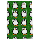 Schattigee Penguin Cartoon Custom Green Waterverf Medium Cadeauzakje (Voorkant)