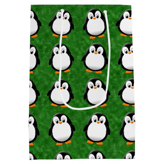 Schattigee Penguin Cartoon Custom Green Waterverf Medium Cadeauzakje (Achterkant)