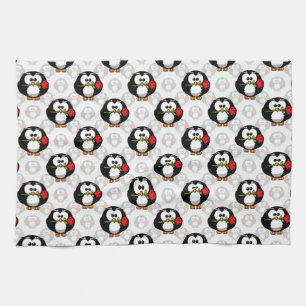 Schattigee Penguin Surface Pattern Design Print Theedoek