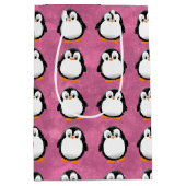 Schattigee Pinguïn Cartoon Custom Roze Waterverf Medium Cadeauzakje (Voorkant)