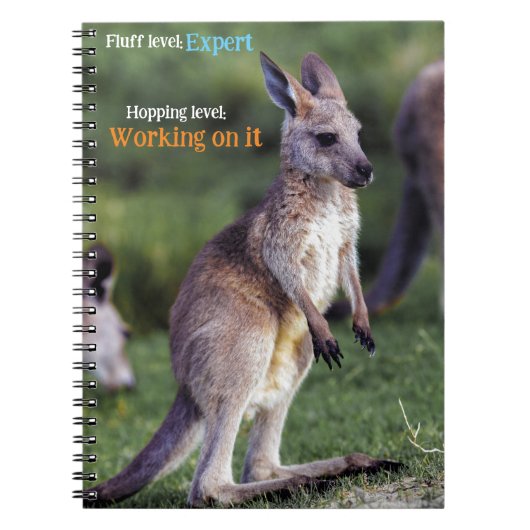 Schattigee pluizige joey Kangaroo Notitieboek (Voorkant)