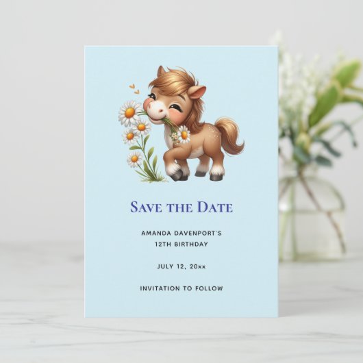 Schattigee Pony eet madeliefjes Save The Date (Staand voorkant)