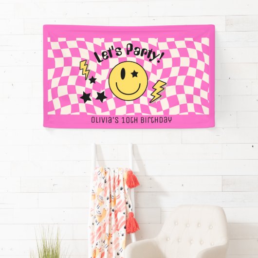 Schattigee Preppy Y2K Hot Roze Retro Verjaardagsba Spandoek (Insitu)