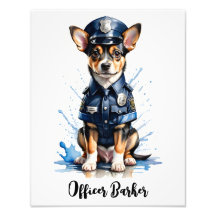 Schattigee Puppy Dog in Politie Uniform Waterverf