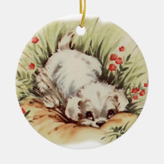 Schattigee  puppy in gras keramisch ornament (Voorkant)