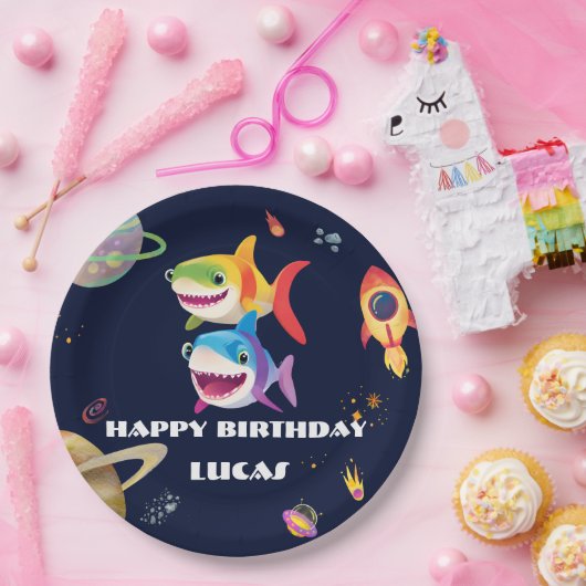 Schattigee regenboog Shark Galaxy Rocket verjaarda Papieren Bordje (Feest)