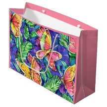 Schattigee roze achtergrond met vlinder waterverf