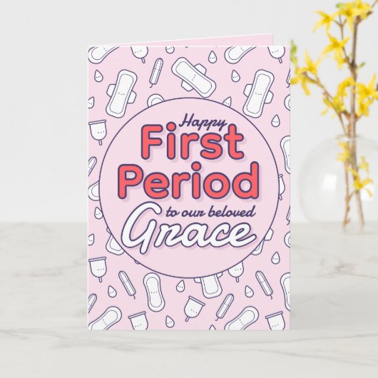 Schattigee Roze Cartoon Pad Tampon Eerste Periode Kaart (Gele Bloem)