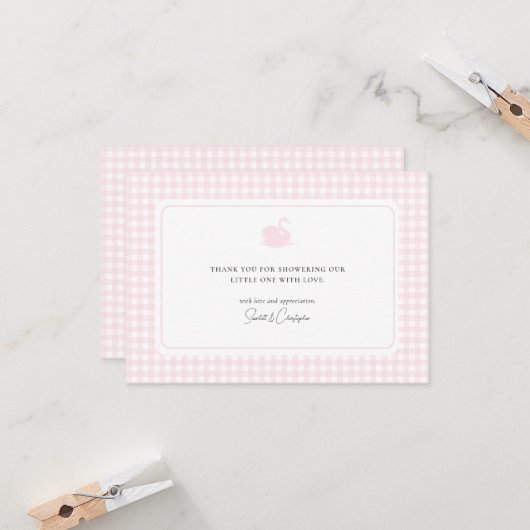 Schattigee Roze Gingham Zwaan Baby shower Dank u k Kaart (Voorkant / Achterkant in situ)
