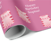 Schattigee roze kat Happy Birthday gepersonaliseer Cadeaupapier (Rol Hoek)