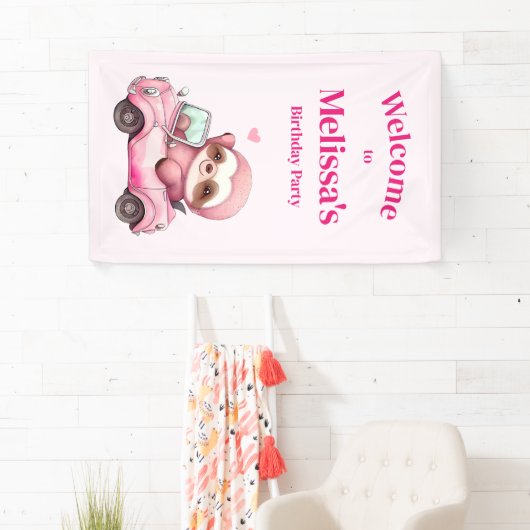 Schattigee Roze luiaard Rijden een auto Verjaardag Spandoek (Insitu)