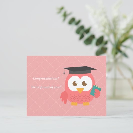 Schattigee Roze Uil voor Afstuderen Aankondigingskaart (Staand voorkant)