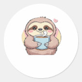 Schattigee Sloth Coffee Lover Shirt � Funny Fueled Ronde Sticker (Voorkant)