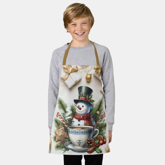 Schattigee sneeuwman genesteld in dennenboughs war schort (Gedragen)