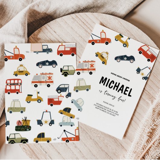 Schattigee stadsauto's verjaardagsuitnodiging kaart