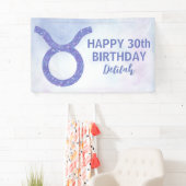 Schattigee Stier Teken Aangepaste Paarse Verjaarda Spandoek (Insitu)