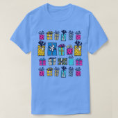 Schattigee toon kerstcadeaus t-shirt (Design voorkant)