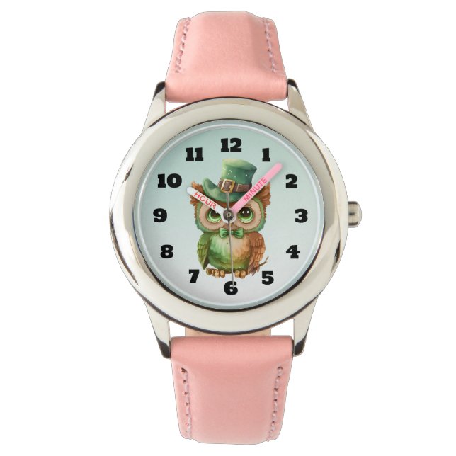 Schattigee Uil in een Groene Top Hoed Horloge (Voorkant)