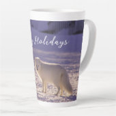 Schattigee winterfotografie van White Arctic Fox Latte Mok (Rechterhoek)