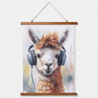 Schattigee witte alpaca met hoofdtelefoon