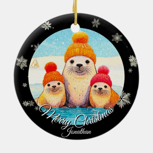 Schattigee zegels met gebreid pet Kerstillustratie Keramisch Ornament (Achterkant)