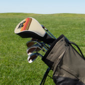 Schattigee zwarte kat met retro strepen golfheadcover (Insitu)