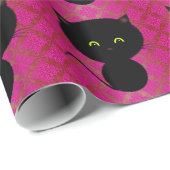 Schattigee zwarte kat op hete roze damast cadeaupapier (Rol Hoek)
