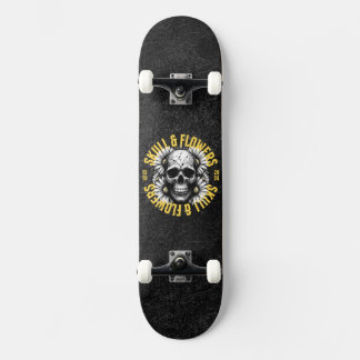 Schedel en bloemen Skateboard