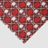 schedel en rozen tissuepapier (Detail)