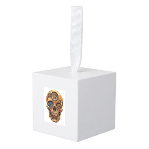 Schedel fusie met mechaniek kubus ornament