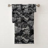 Schedels en krijt Rozen | Funky Gothic Glam Grunge Bad Handdoek (Insitu)