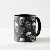 Schedels en Rozen zwart Halloween Mok (Voorkant rechts)