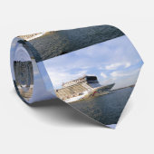 Scheepsband met gedecormeerde cruise stropdas (Opgerold)