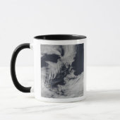 Scheepsgolfvormige wolken in de Zuid-Indische Oce Mok (Links)