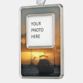 Schepen en soennitische zeebaars verzilverd kader ornament (Links)