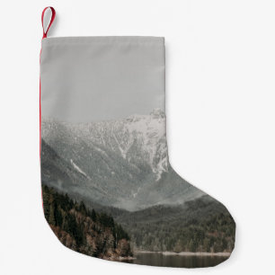 SCHERM VAN BOMEN EN MOUNTAIN KLEINE KERSTSOK