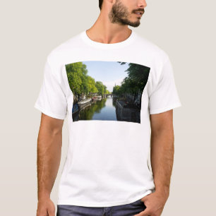 Schilderachtig Amsterdam gracht & Huizenboten Foto T-shirt