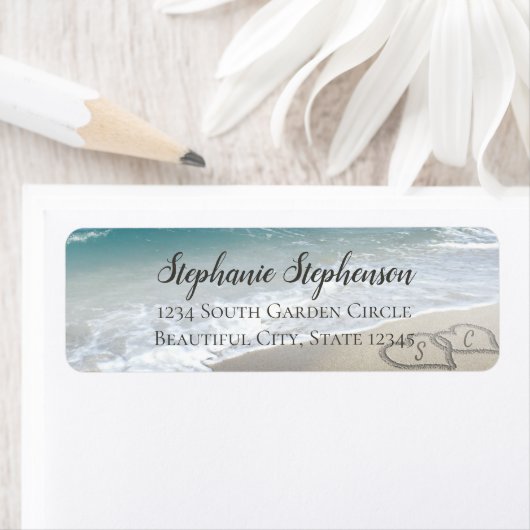 Schilderachtig harten in het Sand Beach bruiloft a Etiket (Insitu)