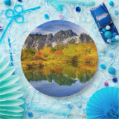 Schilderachtig landschap bos en bergen papieren bordje (Feest)