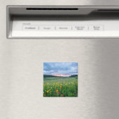 Schilderachtig landschap met kleurrijke wilde bloe magneet (Insitu (Vaatwasser))