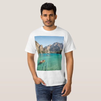 Schilderachtig Mountain Lake Adventure T-shirt